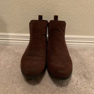 ASOS DESIGN CHELSEA BOOT IN BROWN SWEDE LEATHER